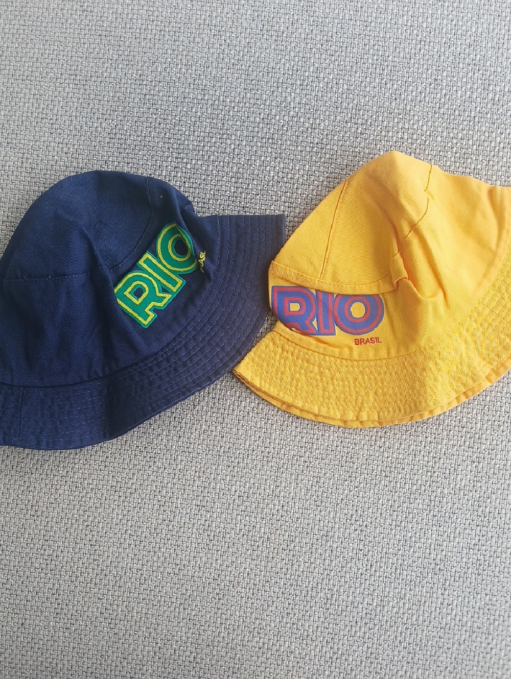 2 Hat  Rio - Picture 2 of 2